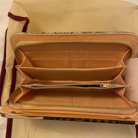 Woman Large Wallet - Picture 3 of 3